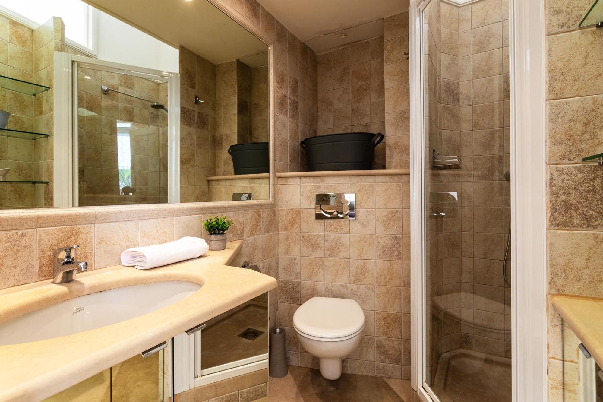 Apartment Freres Pradignac *